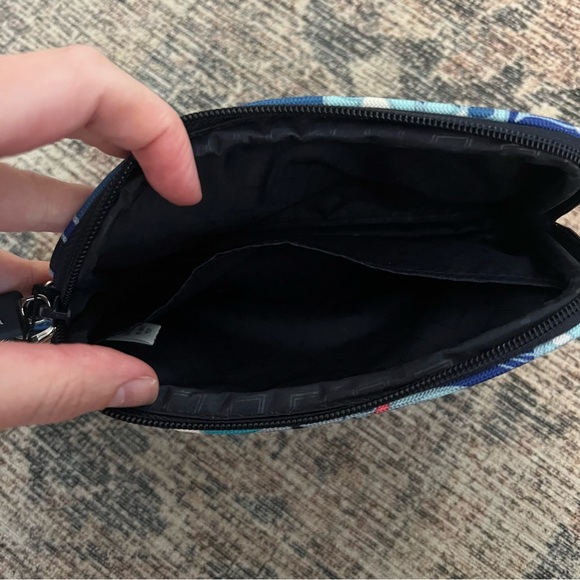 Vera Bradley bag - Picture 2 of 2